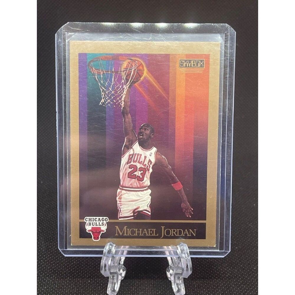 Michael Jordan Card 1990 Skybox #41
